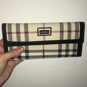 Vintage Burberry wallet